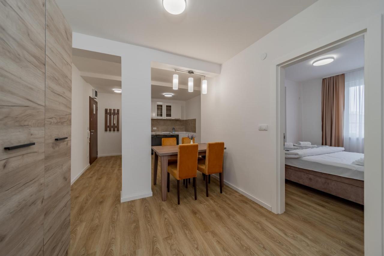 M Apartments Belgrado Esterno foto
