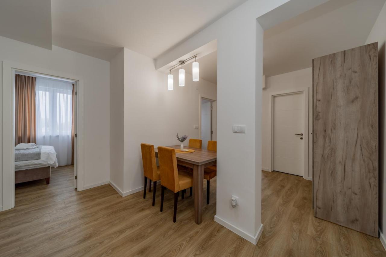 M Apartments Belgrado Esterno foto