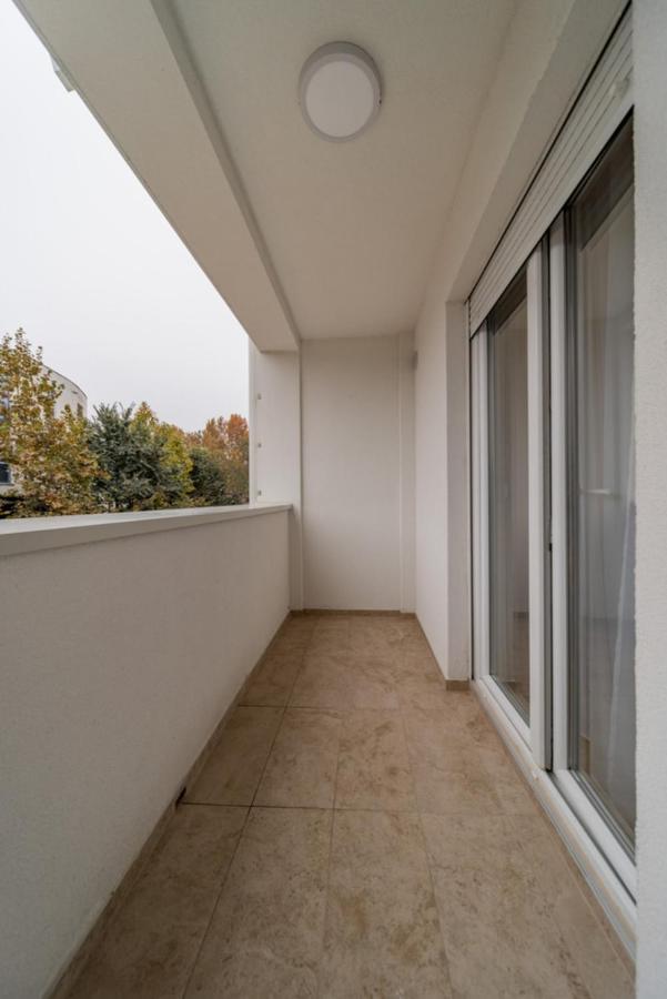 M Apartments Belgrado Esterno foto